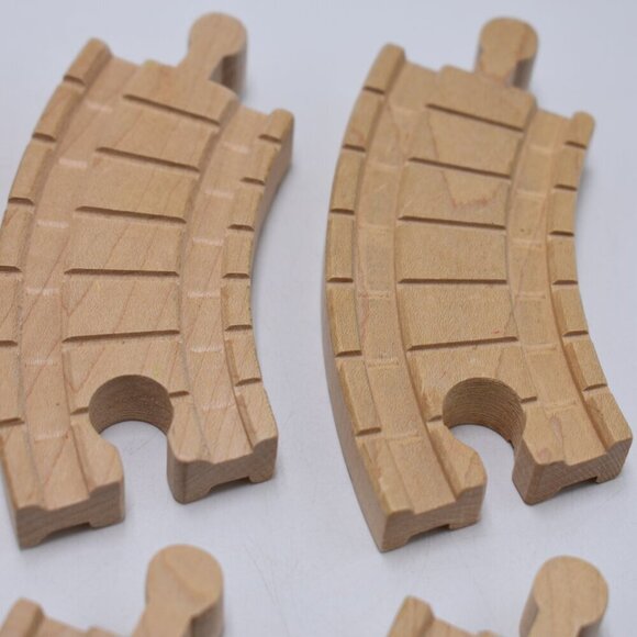 Lot of 10 Clickity Clack 4" Curved Switch Thomas & Friends Wooden Railway Train - Picture 5 of 12
